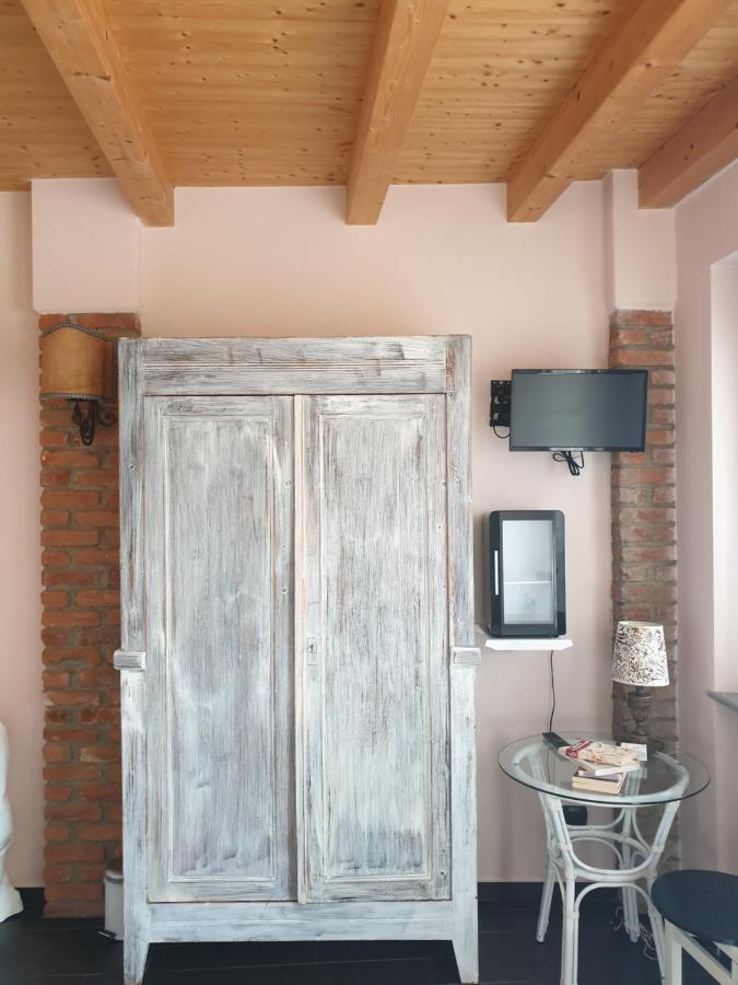 B&B Il Rustico Turate Extérieur photo