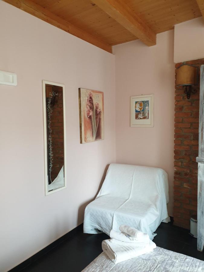 B&B Il Rustico Turate Extérieur photo